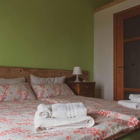 Bed And Breakfast Humus Sapiens Castiglione Chiavarese Eksteriør billede