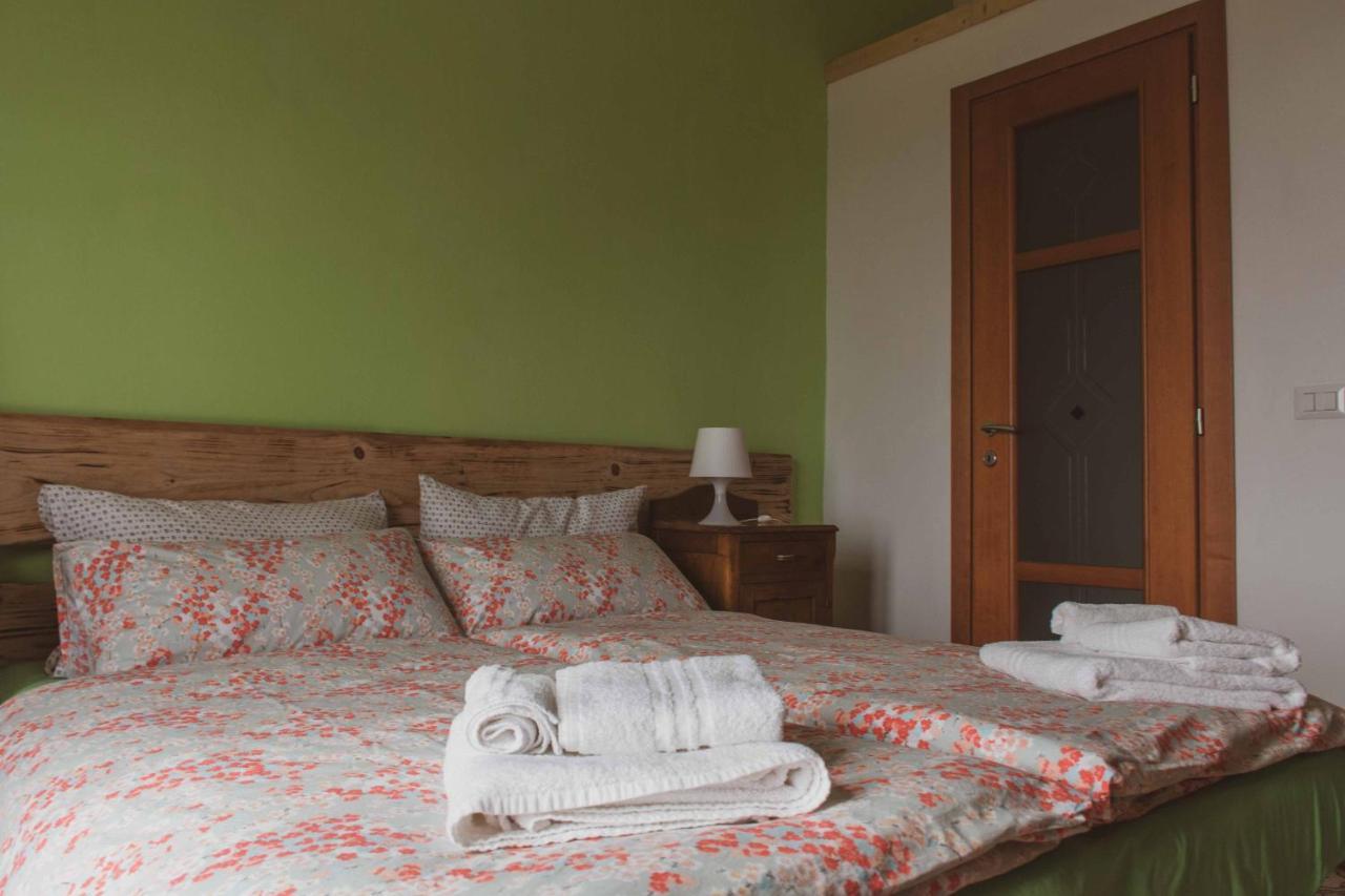 Bed And Breakfast Humus Sapiens Castiglione Chiavarese Eksteriør billede